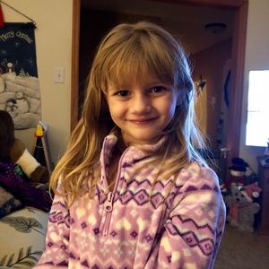 Meet your Posher, Crystal